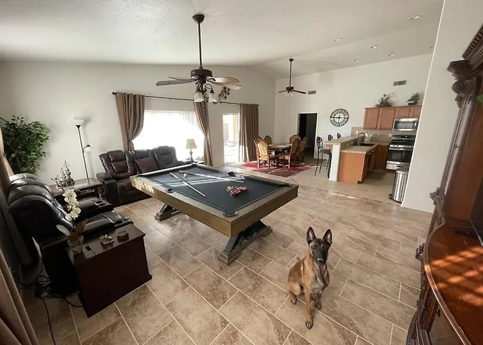 Large House For Entire Family * Fort Mohave